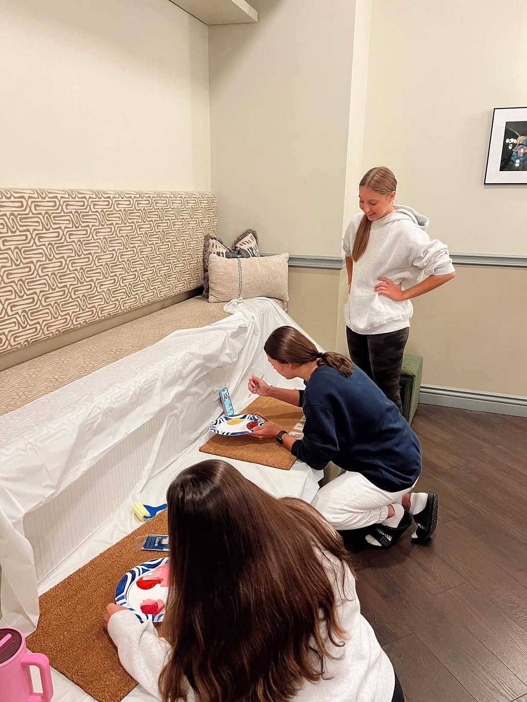 Another successful event \ud83c\udf89 thank you to everyone who came out for our DIY doormat night \ud83d\udd8c\ufe0f\ud83e\udeb4 stay tuned\u2026 tomorrow's scavenger hunt is one you won't want to miss \ud83d\udc40\ud83d\uddfa\ufe0f\u2728 \n\n